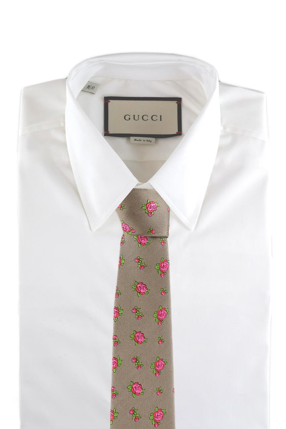 shop GUCCI Saldi Cravatta: Gucci cravatta in seta beige con motivo rose rosse.
Dettaglio Doppia G oro.
L 7cm x A 146cm.
Made in Italy.. 495325 4E002-2972 number 3713011